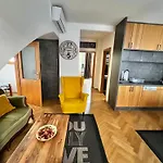 Apartamento Domira Old Town With Terrace Praga