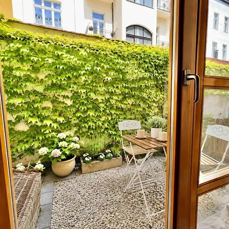 Апартаменты Domira Old Town With Terrace *