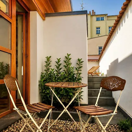 Domira Old Town With Terrace Апартаменты Прага