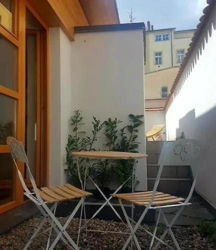 Domira Old Town With Terrace