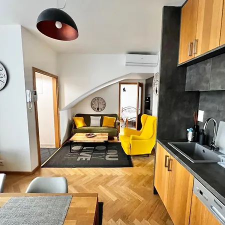 Domira Old Town With Terrace Appartement