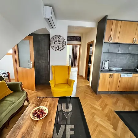 Appartement Domira Old Town With Terrace Praag